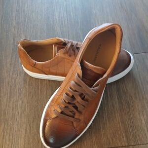 Magnanni Men's Brown Leather Sneakers